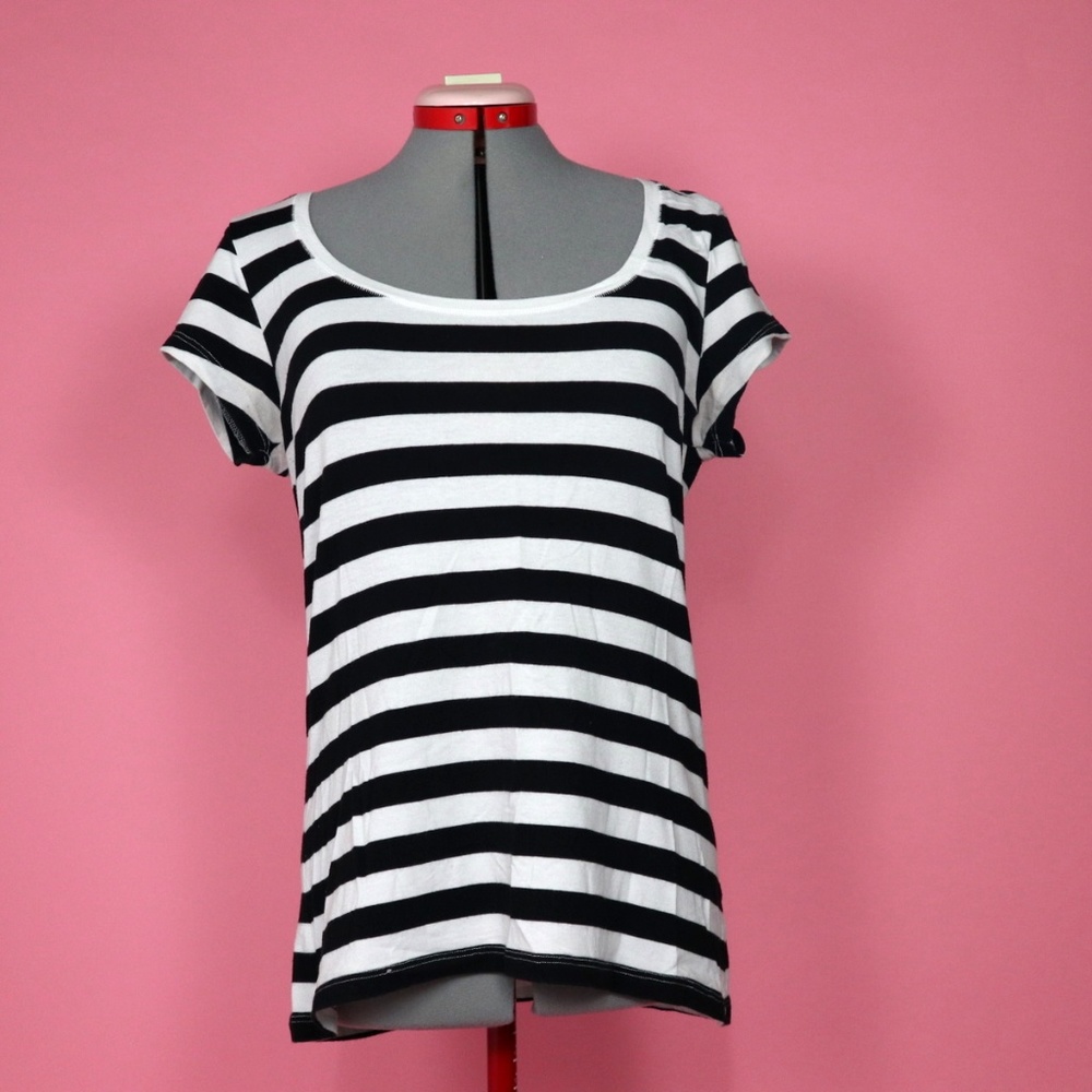 Black and White Striped Scoop Neck Tee